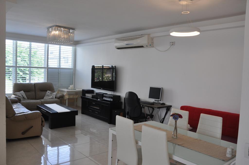 Vip Apartment Bat Yam Buitenkant foto